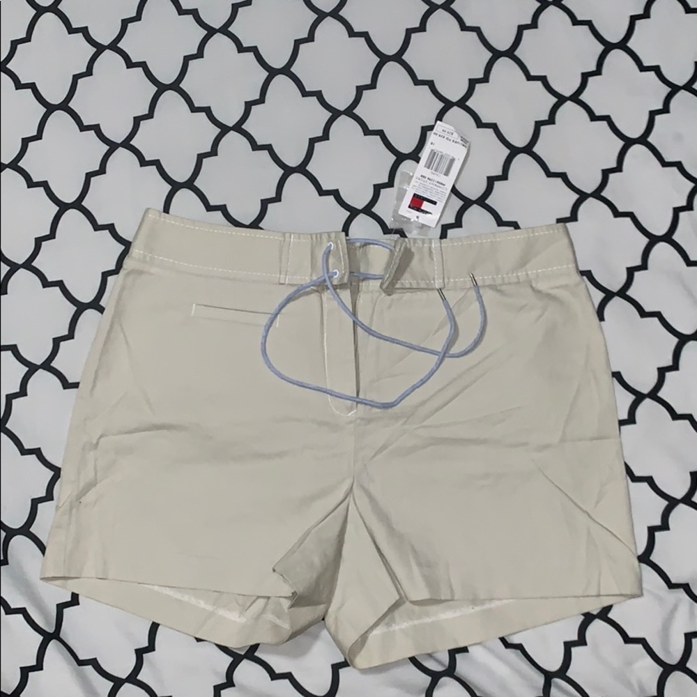 NWT Tommy Hilfiger Cream Drawstring Shorts